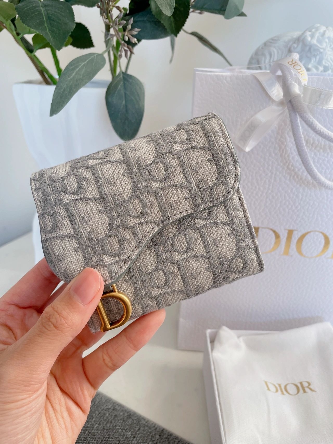 Diro Saddle Wallet-10.5*